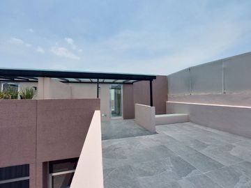 VENTA DE CASA EN LA ANTIGUA CEMENTERA TRES RECAMARAS, CUATRO BAÑOS