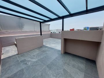 VENTA DE CASA EN LA ANTIGUA CEMENTERA TRES RECAMARAS, CUATRO BAÑOS