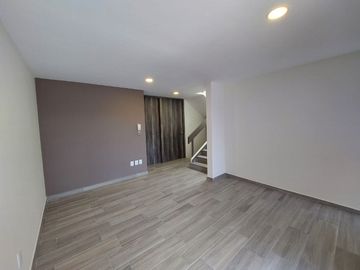 VENTA DE CASA EN LA ANTIGUA CEMENTERA TRES RECAMARAS, CUATRO BAÑOS