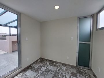 VENTA DE CASA EN LA ANTIGUA CEMENTERA TRES RECAMARAS, CUATRO BAÑOS