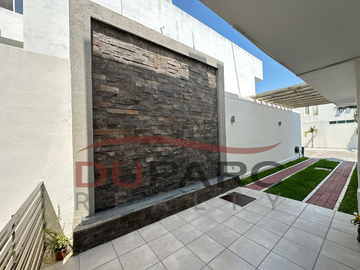 Casa en Venta 4 Recamaras, Residencial las Palmas , 2da Etapa