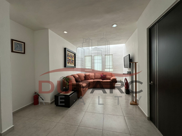 Casa en Venta 4 Recamaras, Residencial las Palmas , 2da Etapa