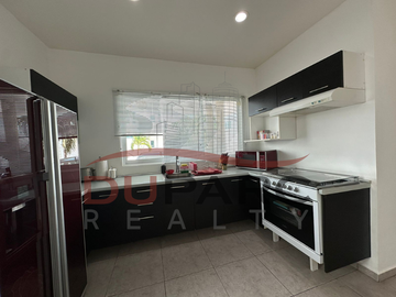 Casa en Venta 4 Recamaras, Residencial las Palmas , 2da Etapa