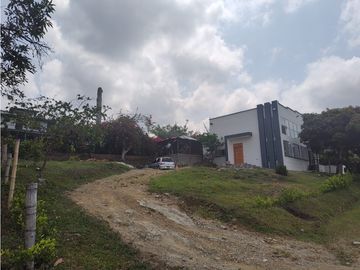 VENDO CASA CAMPESTRE VIA CONDINA A 5 MINUTOS DE LA PRINCIPAL