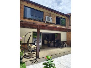 Casa en venta Los Benedictinos Envigado