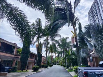 Casa en venta Los Benedictinos Envigado