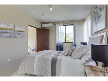 VENDO CASA ENTREGA INMEDIATA - RIVERVIEW - COSTA VERDE - MANHATTAN