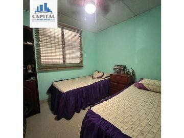 CASA EN URB. PASEO DEL VALLE - VILLA LUCRE