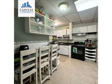 CASA EN URB. PASEO DEL VALLE - VILLA LUCRE