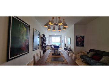 Se vende apartamento amoblado ubicado en avenida balboa.  (AA)