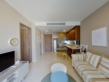 1 Bedroom Condo for sale at Menam Residences Condominium