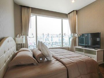 1 Bedroom Condo for sale at Menam Residences Condominium
