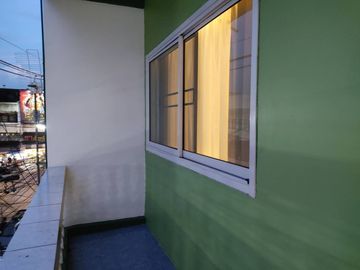 4 Bedroom Townhouse for sale in Chang Khlan, Chiang Mai