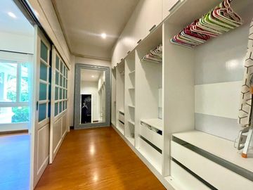 4 Bedroom House for sale in Mueang Kaeo, Chiang Mai