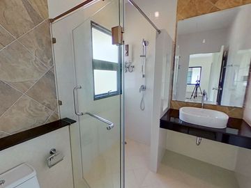 4 Bedroom House for sale at Villa Flora Chiangmai