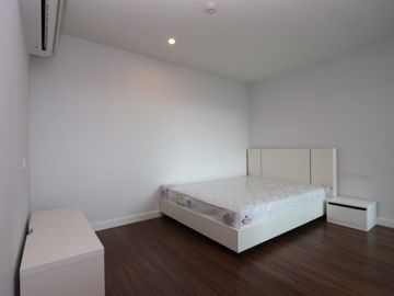 1 Bedroom Condo for sale at 