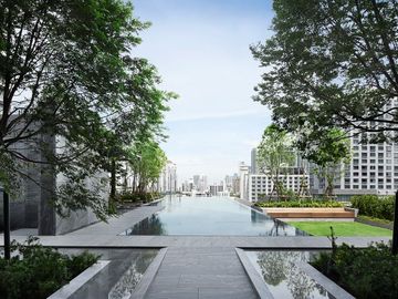 2 Bedroom Condo for sale at The Esse Sukhumvit 36