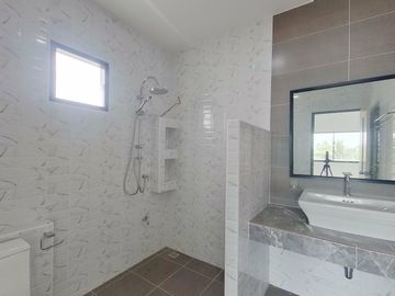 4 Bedroom House for sale in Pa Daet, Chiang Mai