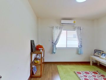 4 Bedroom House for sale at Baan Rungaroon 3