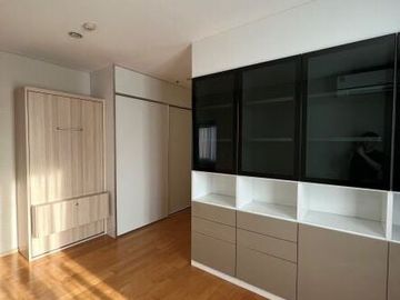 Deluxe 2 bedrooms at Asoke in a spectacular top view, 100 m