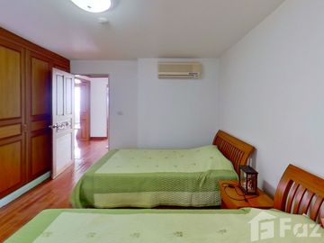 2 Bedroom Condo for sale at Milford Paradise
