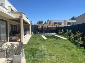 Casa en Venta en Condominio El Remanso