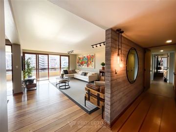 Departamento en Venta en Isidora Goyenechea, El Golf