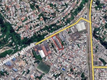 Industrial en Venta en Calle Almirante Latorre