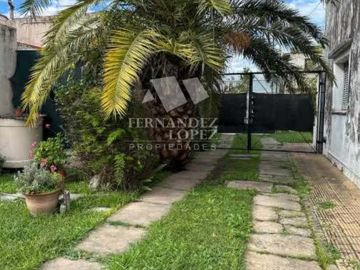 Casa en venta en Quilmes Oeste