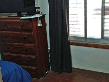 Casa con Departamento en venta en Quilmes Oeste