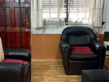 Casa con Departamento en venta en Quilmes Oeste