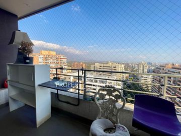 OPORTUNIDAD!!!!!!! Amplio y luminoso  departamento duplex  con una vista privilegiada