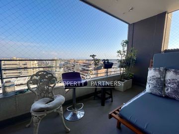 OPORTUNIDAD!!!!!!! Amplio y luminoso  departamento duplex  con una vista privilegiada