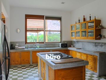 BAJÓ DE PRECIO! CASA EN VENTA GRAN TERRENO Y PISCINA EN SIERRA MORENA-ANTIOQUIA