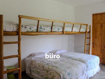 BAJÓ DE PRECIO! CASA EN VENTA GRAN TERRENO Y PISCINA EN SIERRA MORENA-ANTIOQUIA