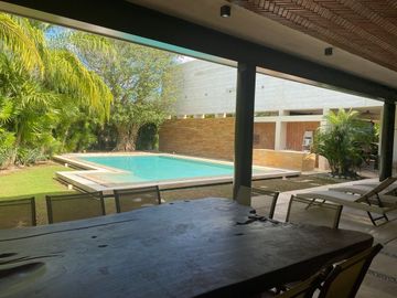 Espectacular Residencia en Privada Yucatan Country Club