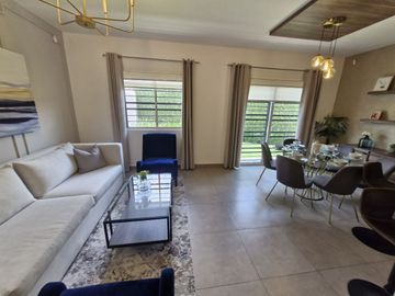 CASA EN VENTA APODACA