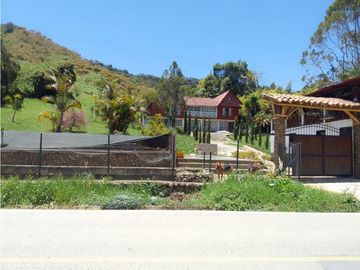 Vendo casa finca via santuario - Granada