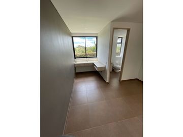 Se vende finca independiente en el carmen de Viboral se entrega rentan