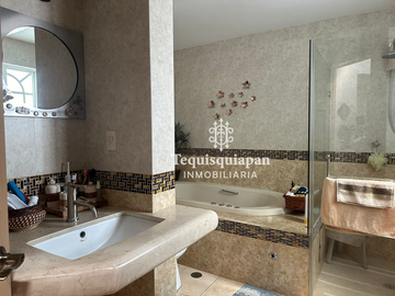 Casa en venta en Claustros del Campestre