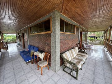 Se Vende Finca Productiva En Pueblo Tapao Cerca Al Parque Del Cafe