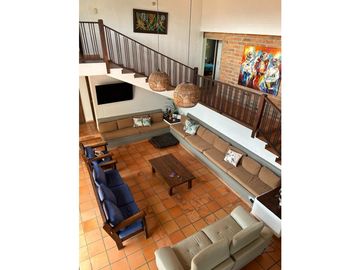 VENTA HERMOSA FINCA EN COPACABANA
