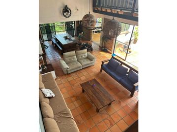 VENTA HERMOSA FINCA EN COPACABANA