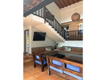 VENTA HERMOSA FINCA EN COPACABANA