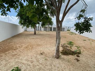 PRIVADA BOTÁNICO CONKAL MOD. 186 || EXCELENTES RESIDENCIAS EN VENTA, MUY BIEN UBICADAS AL NORTE DE LA CIUDAD EN PRIVADA