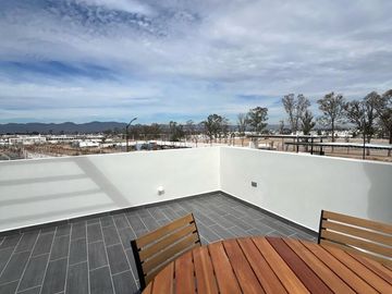 Casa en Rancho Santa Mónica
