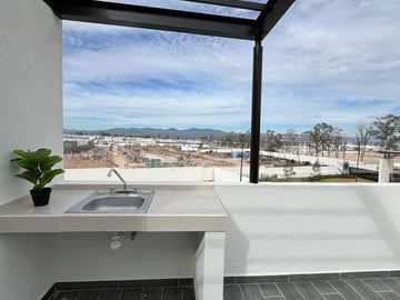 Casa en Rancho Santa Mónica