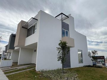 Casa en Rancho Santa Mónica