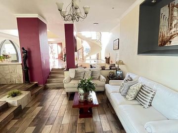 casa en venta en bugambilias