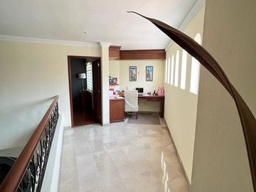 casa en venta en bugambilias